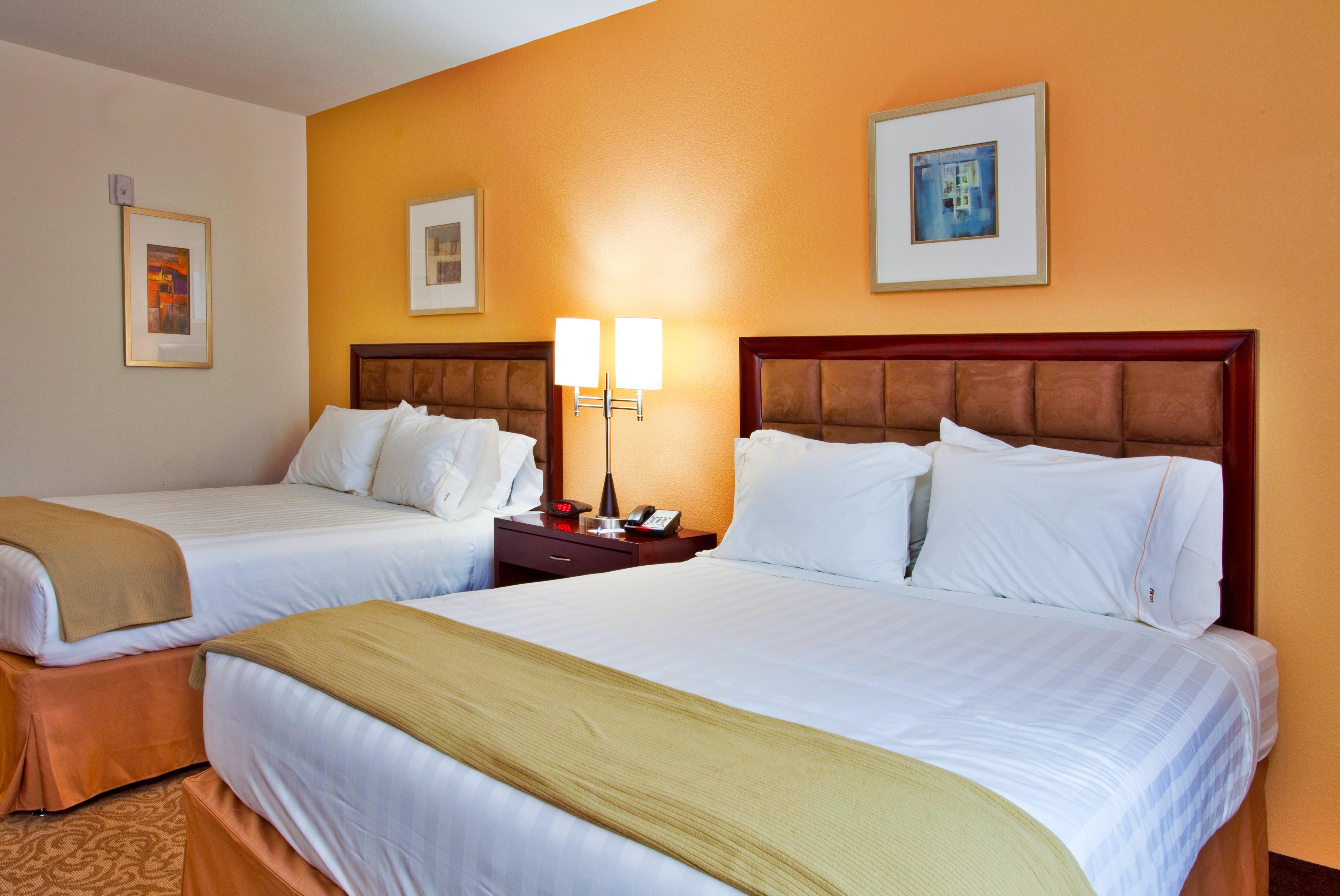 Holiday Inn Express Hotel & Suites Brooksville-I-75 By Ihg Ridge Manor Exterior foto