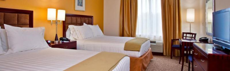 Holiday Inn Express Hotel & Suites Brooksville-I-75 By Ihg Ridge Manor Exterior foto